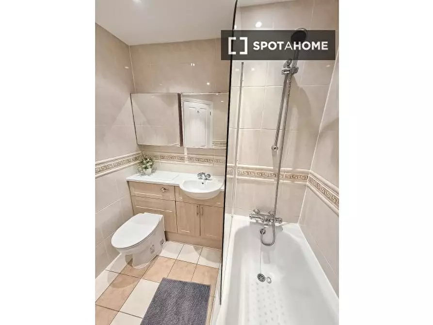 Immagine 8 di Appartamento in affitto  in Drake Court a Camberwell