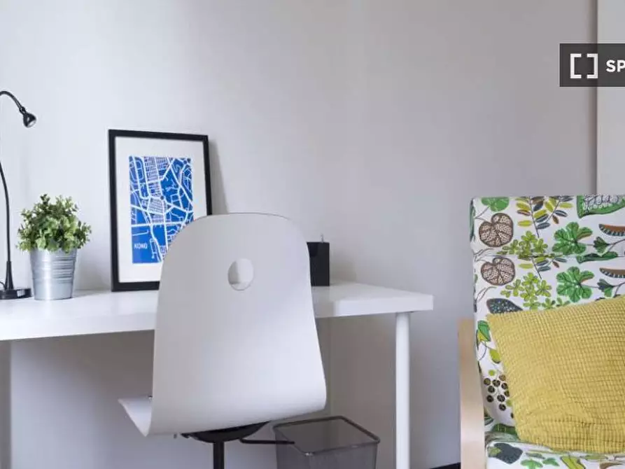 Immagine 3 di Camera condivisa in affitto  in Viale Carlo Espinasse Milan a Milano