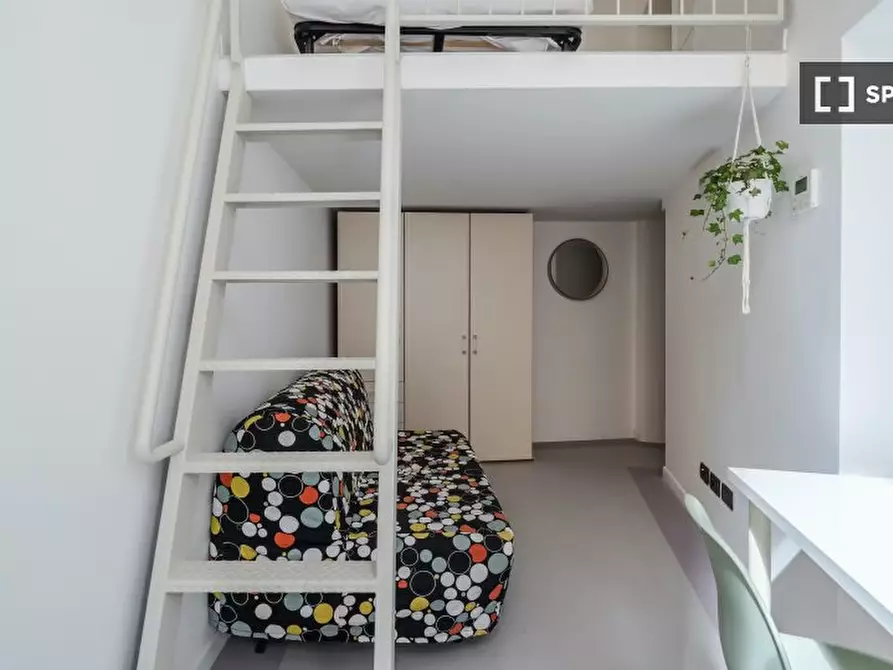 Immagine 2 di Ufficio in affitto  in Corso Magenta a Milano