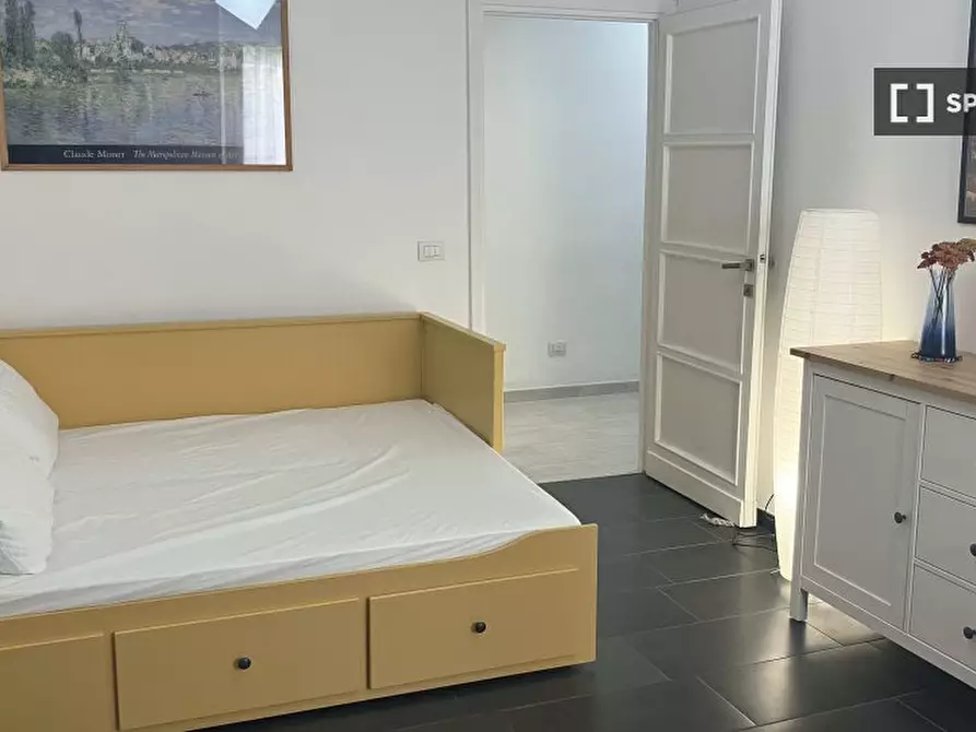 Immagine 15 di Appartamento in affitto  in Via S. Vincenzo de' Paoli a Roma