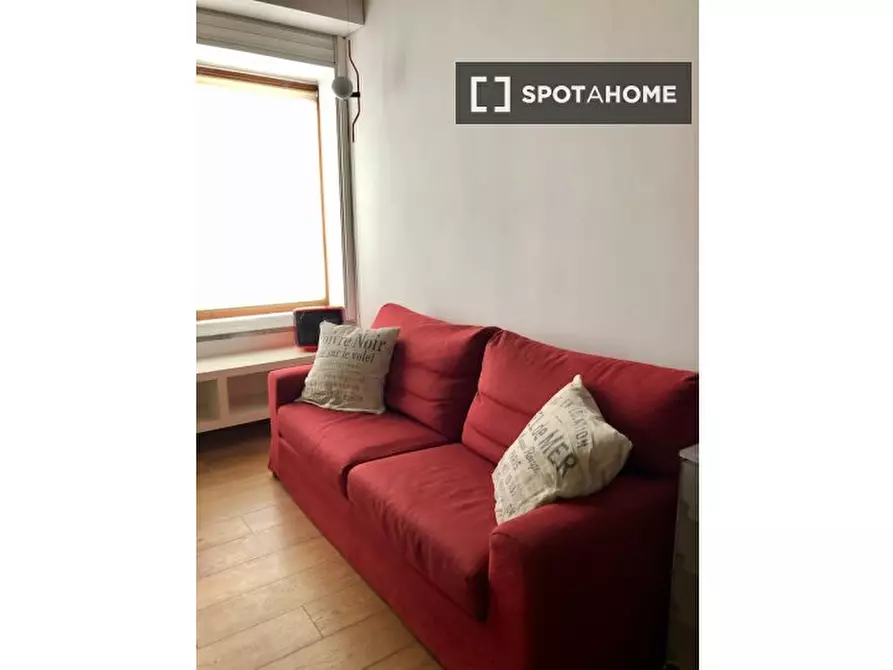 Immagine 11 di Appartamento in affitto  in Via dei Sabelli a Roma