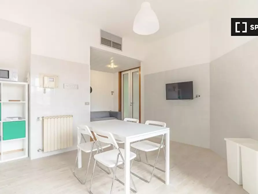 Immagine 7 di Camera condivisa in affitto  in Via del Ponte All'Asse a Firenze