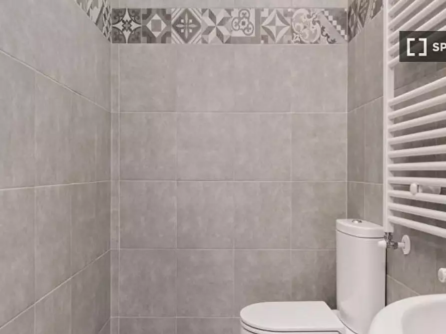 Immagine 16 di Camera condivisa in affitto  in Via Lentasio a Milano