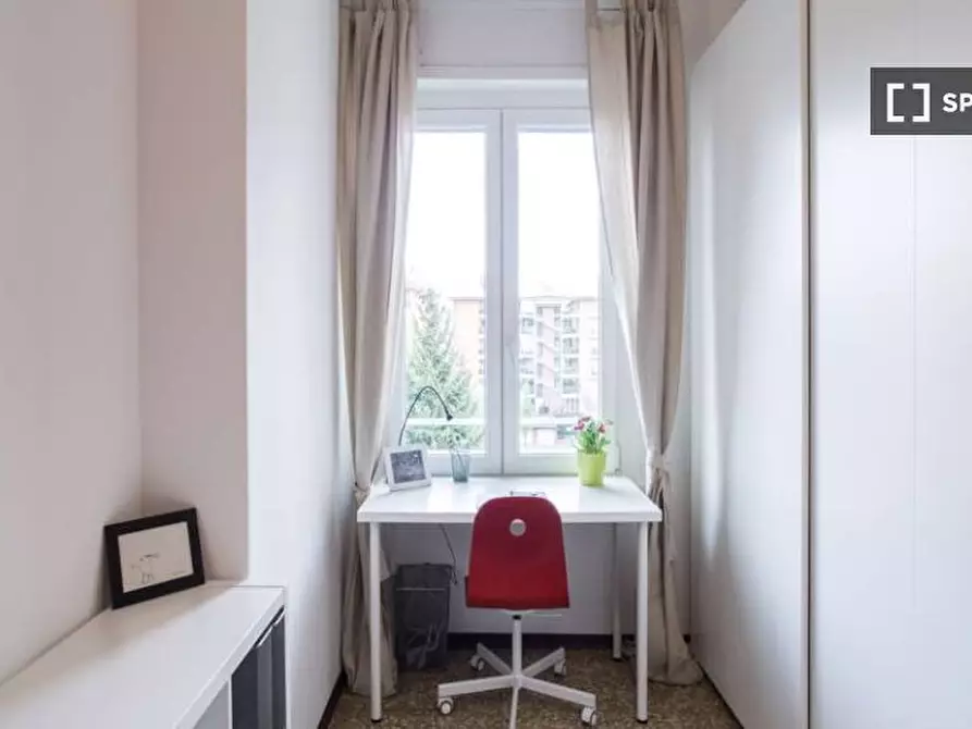 Immagine 6 di Camera condivisa in affitto  in Viale Carlo Espinasse a Milano