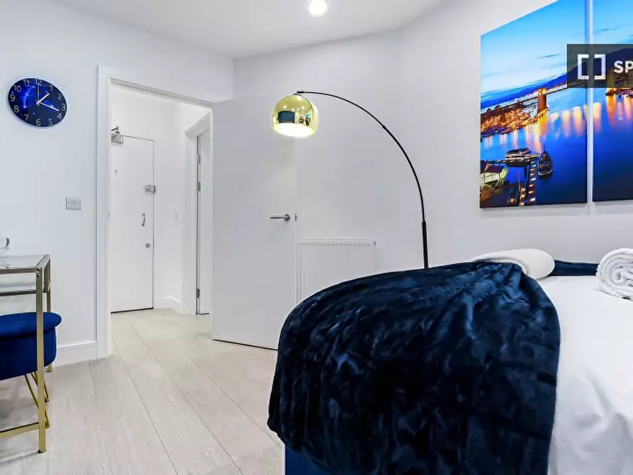 Immagine 10 di Appartamento in affitto  in flat a Tottenham