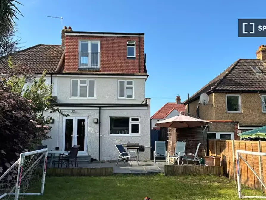 Immagine 2 di Appartamento in affitto  in Somerset Ave a Kingston Upon Thames
