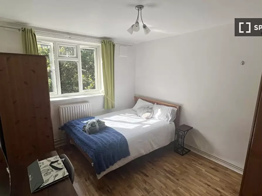 Immagine 1 di Camera condivisa in affitto  in Whitnell Way a Wandsworth