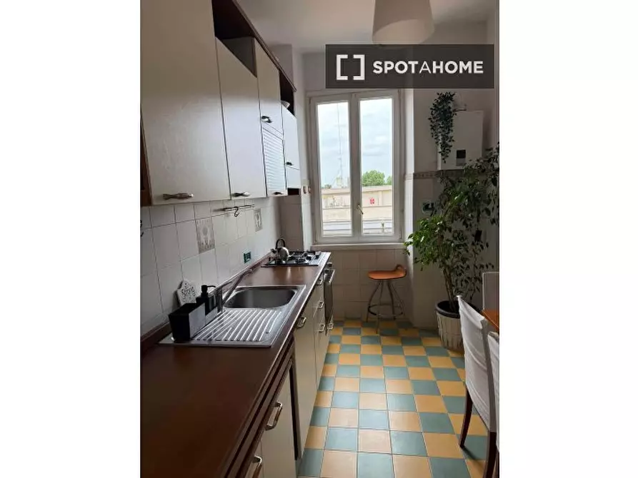Immagine 9 di Appartamento in affitto  in Via Caltagirone a Roma