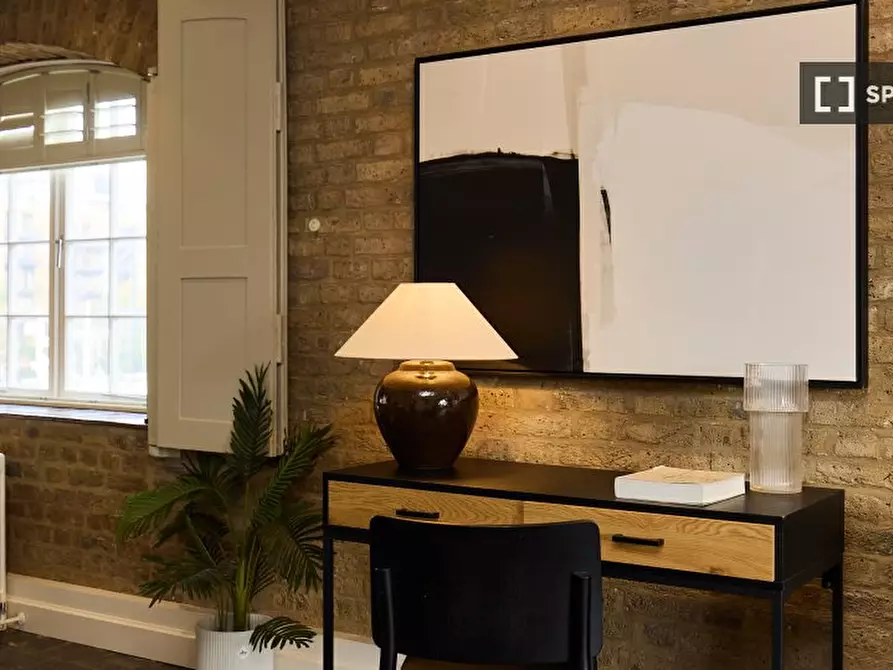 Immagine 8 di Appartamento in affitto  in E Smithfield a Poplar