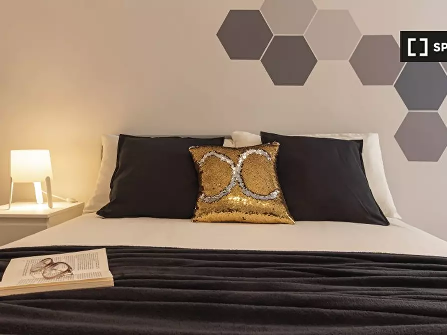 Immagine 4 di Camera condivisa in affitto  in Via Stefano Maria Clemente a Torino