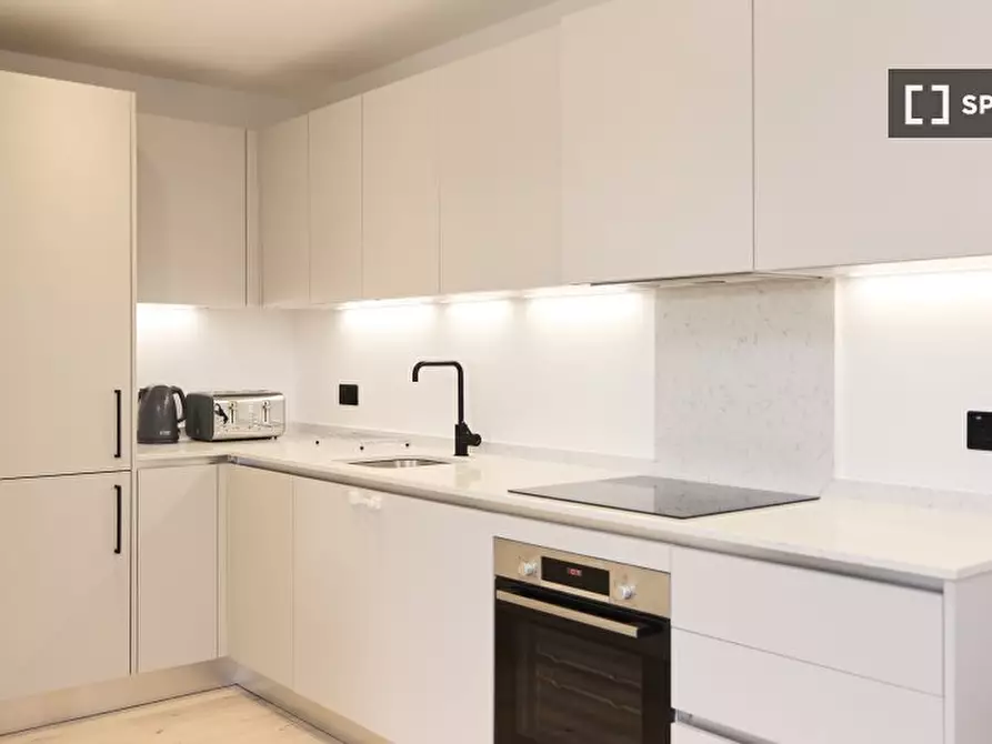 Immagine 2 di Appartamento in affitto  in Station Rd a Merton