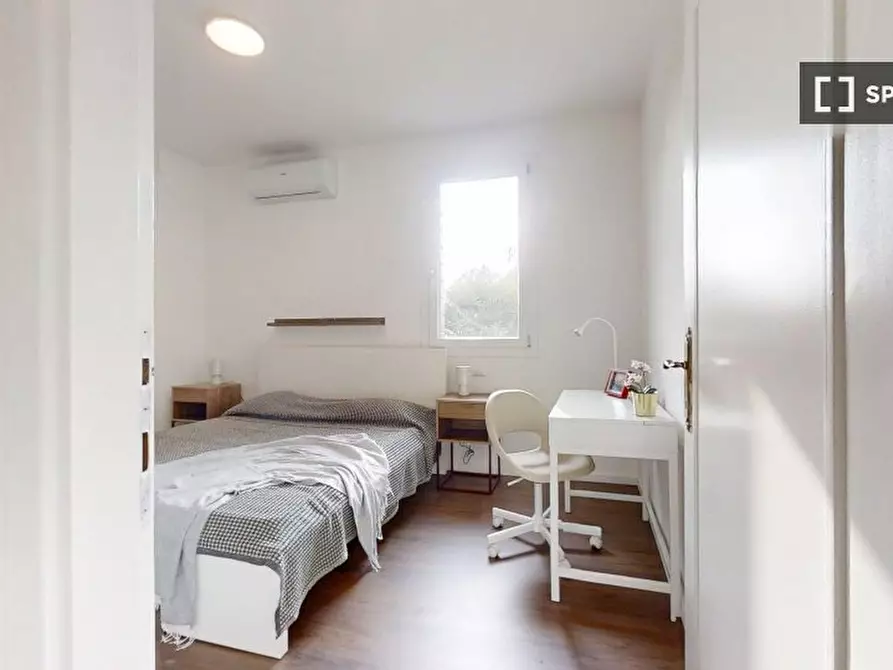 Immagine 1 di Camera condivisa in affitto  in VIA GIAMBELLINO a Padova