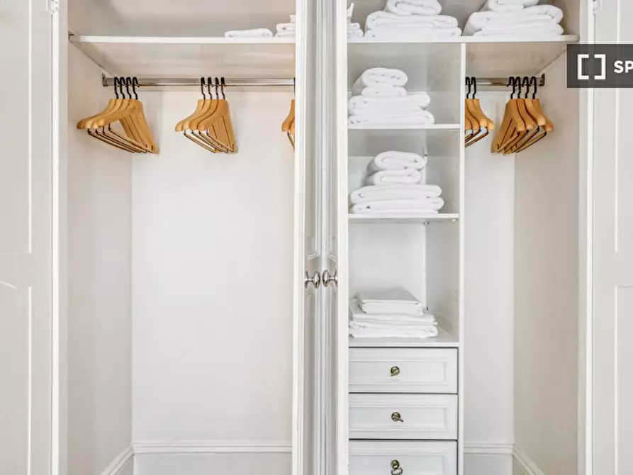 Immagine 11 di Appartamento in affitto  in Glendower Pl a Kensington