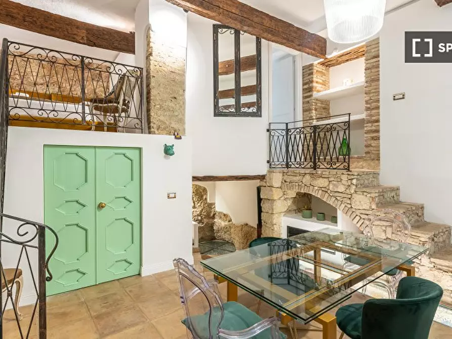 Immagine 3 di Appartamento in affitto  in Via Corte D'Appello a Cagliari