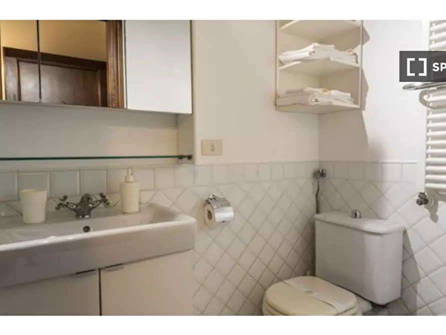 Immagine 10 di Appartamento in affitto  in Piazza Nazario Sauro a Firenze