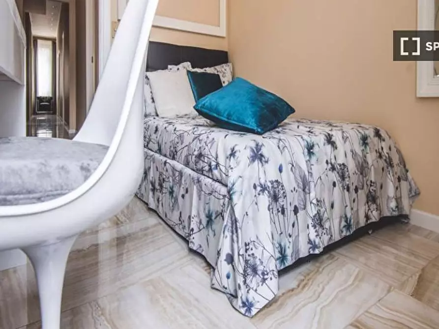 Immagine 5 di Camera condivisa in affitto  in Viale Nazario Sauro a Milano