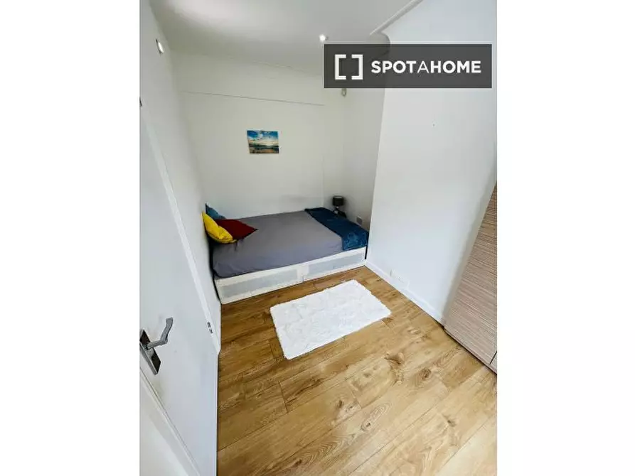 Immagine 17 di Camera condivisa in affitto  in Woodmansterne Road a Lambeth