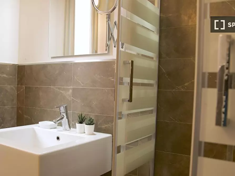 Immagine 6 di Camera condivisa in affitto  in Marsili a Bologna