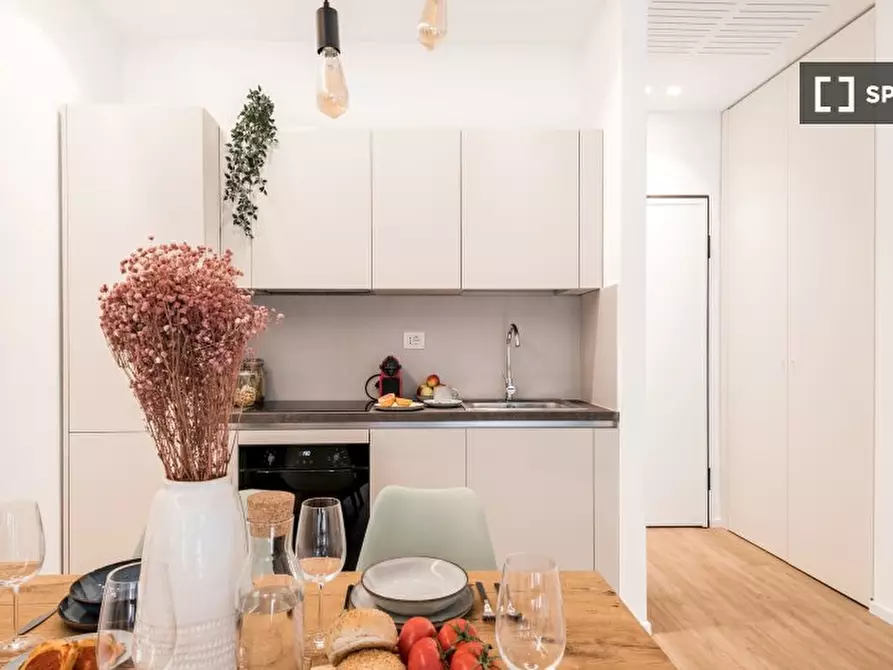 Immagine 4 di Appartamento in affitto  in Via Tacito a Roma