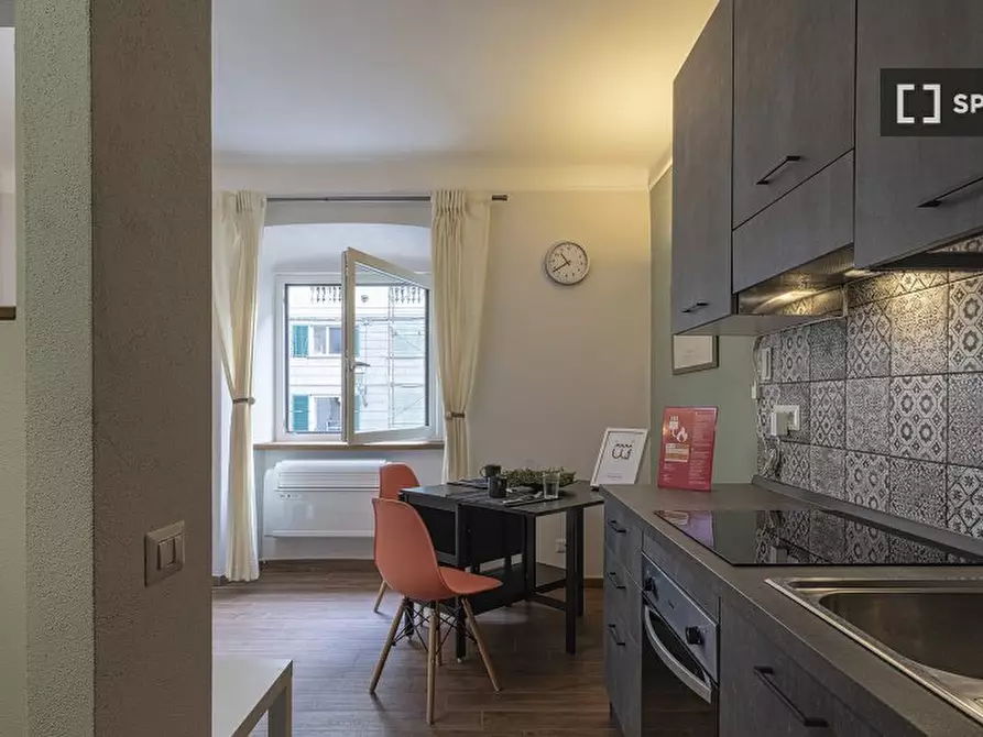 Immagine 4 di Ufficio in affitto  in Piazza della Raibetta a Genova