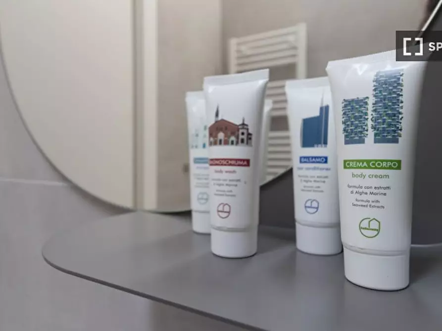 Immagine 19 di Appartamento in affitto  in Via della Commenda a Milano