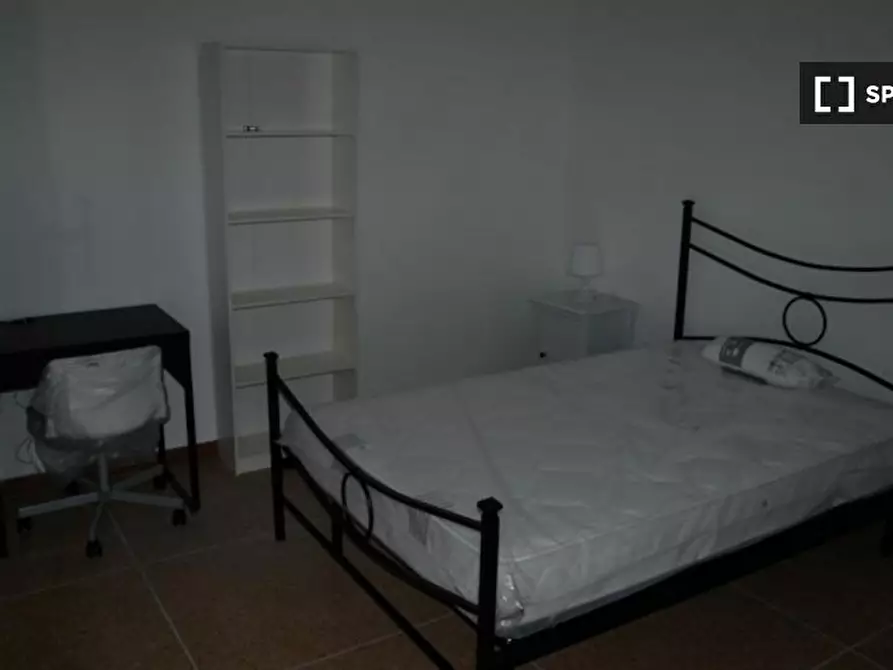 Immagine 13 di Camera condivisa in affitto  in Via Fossolo a Bologna