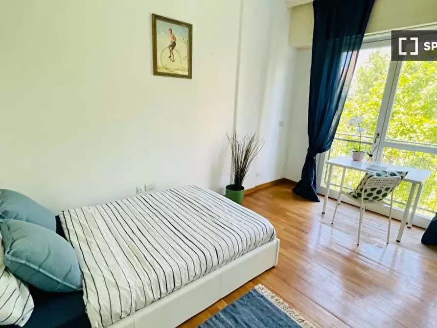 Immagine 12 di Camera condivisa in affitto  in Via Domenichino a Milano