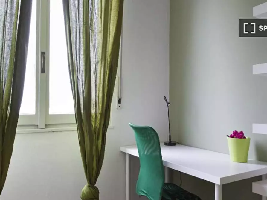 Immagine 6 di Camera condivisa in affitto  in Via Salvatore Barzilai a Milano