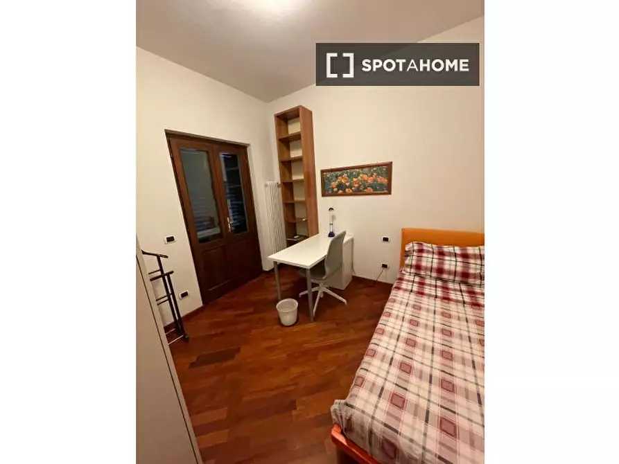 Immagine 13 di Appartamento in affitto  in Via Giacomo Matteotti a Sesto Fiorentino