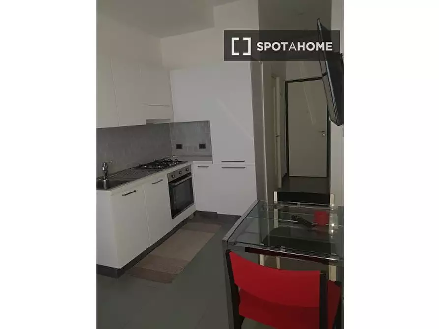 Immagine 14 di Appartamento in affitto  in Viale Bligny a Milano