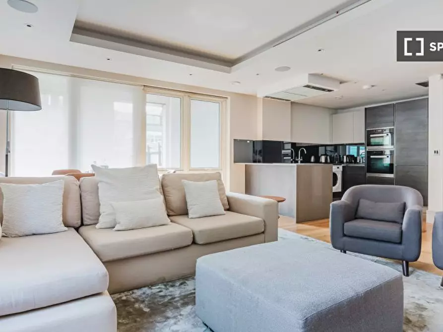 Immagine 2 di Appartamento in affitto  in Cecil Grv a Paddington