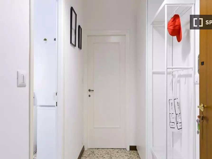 Immagine 16 di Camera condivisa in affitto  in Via Melchiorre Delfico a Milano