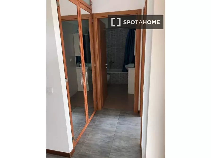 Immagine 4 di Appartamento in affitto  in Via Giuseppe Beduschi a Roma