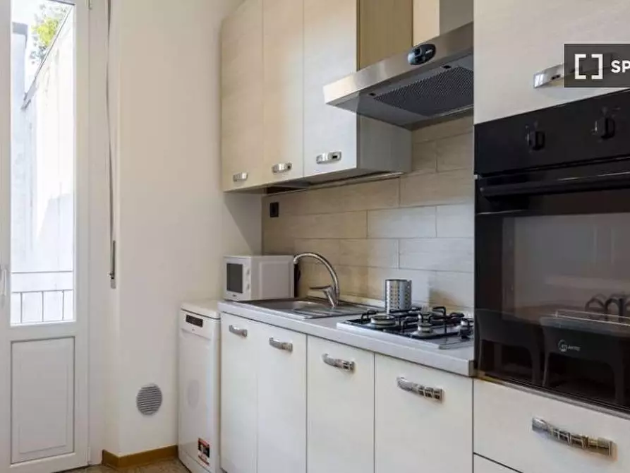 Immagine 7 di Camera condivisa in affitto  in Via Carmagnola a Milano