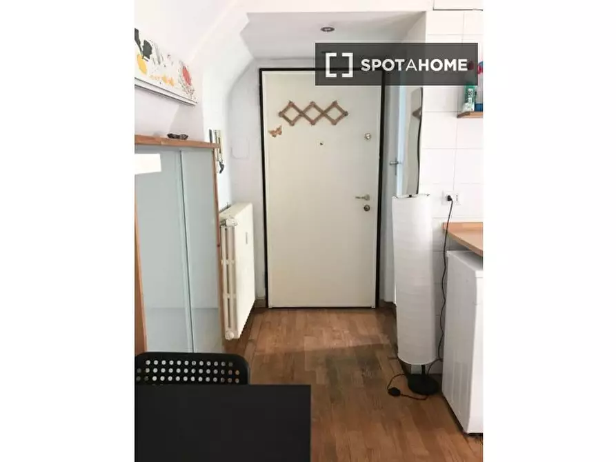 Immagine 11 di Ufficio in affitto  in Via Giordano Bruno a Milano