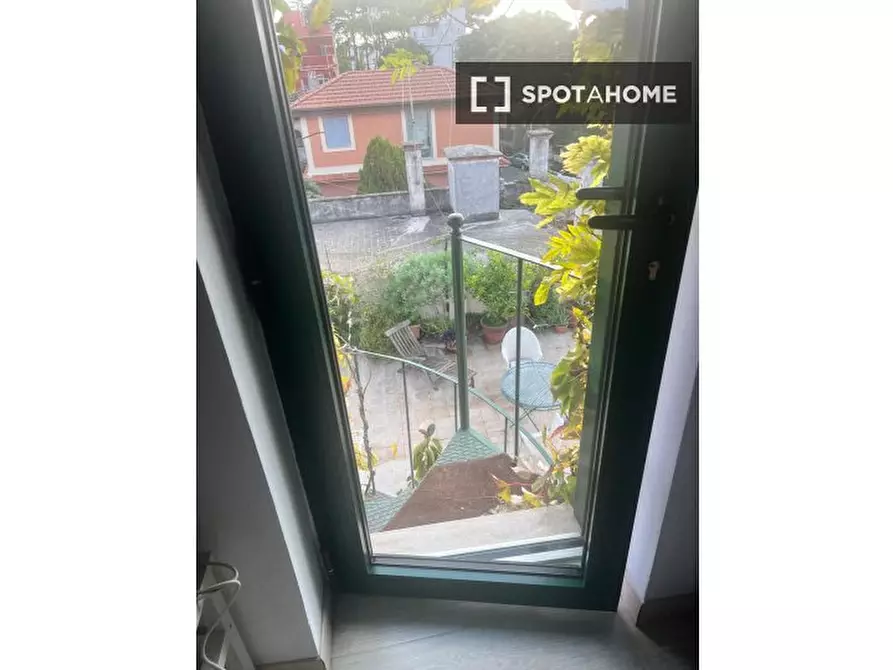 Immagine 9 di Ufficio in affitto  in Via Alessandro Poerio a Roma