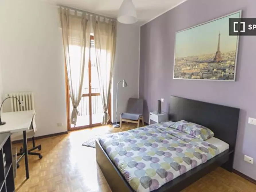 Immagine 5 di Camera condivisa in affitto  in Via Valvassori Peroni a Milano