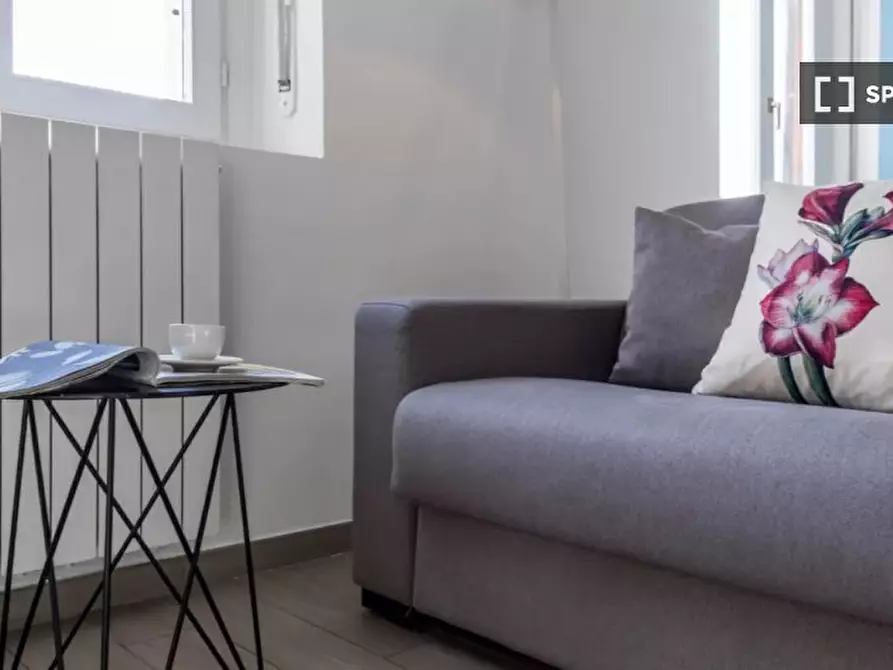 Immagine 13 di Appartamento in affitto  in Via Giuseppe Mazzini a Milano