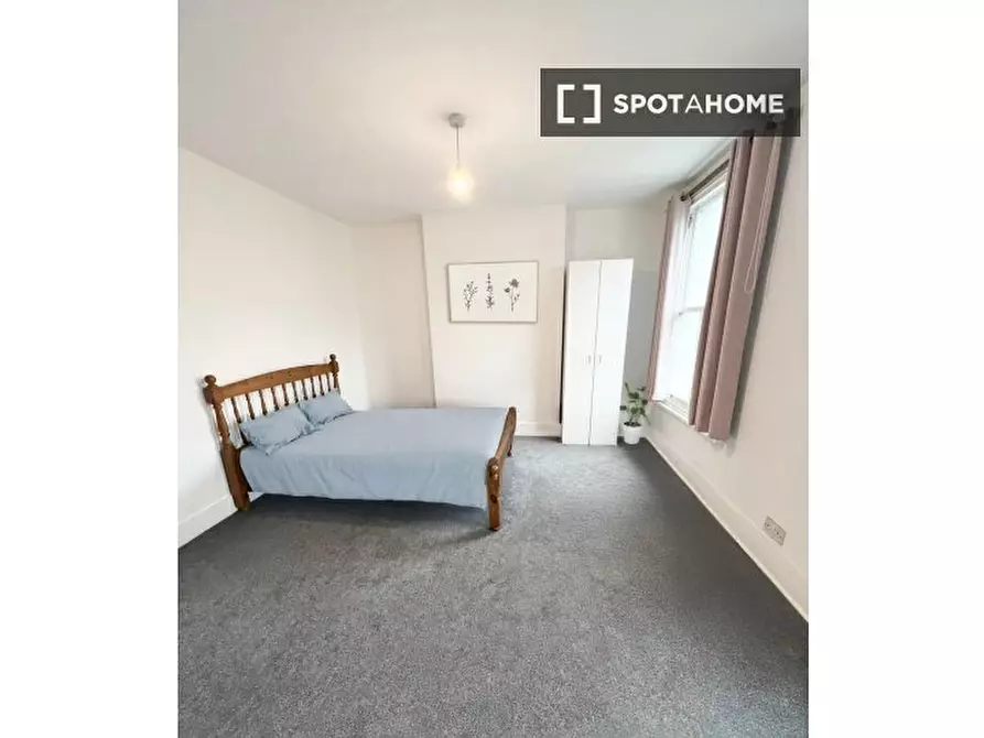 Immagine 5 di Camera condivisa in affitto  in Shannon Grove a Lambeth