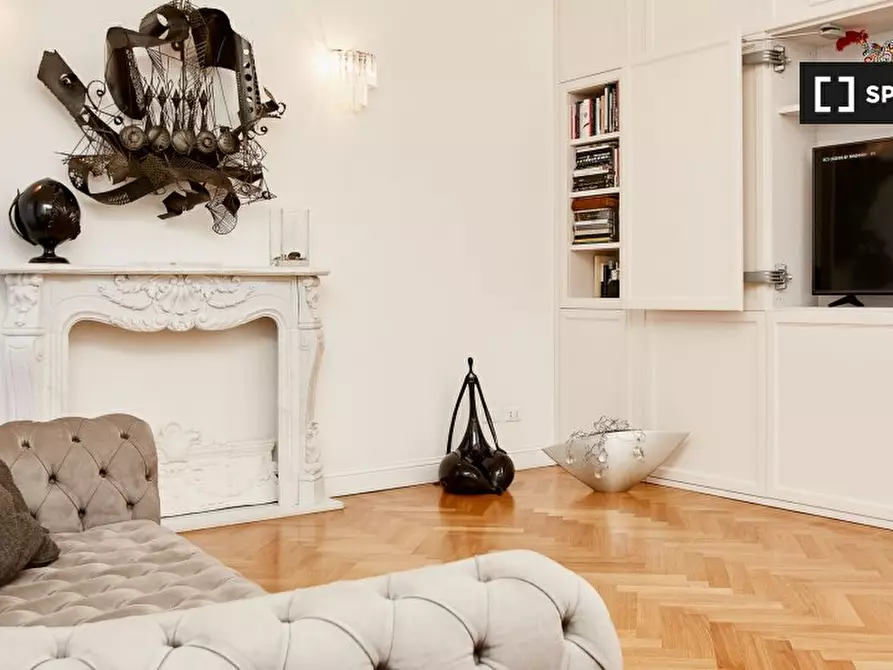 Immagine 2 di Appartamento in affitto  in Via Vallazze a Milano