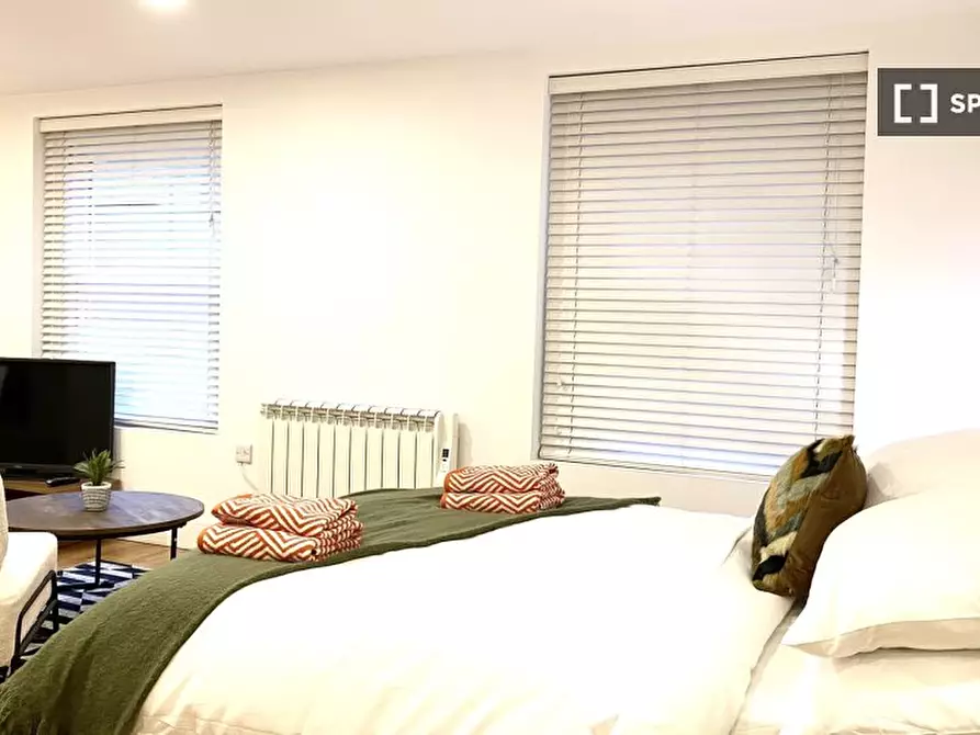 Immagine 1 di Ufficio in affitto  in Fleet St a 