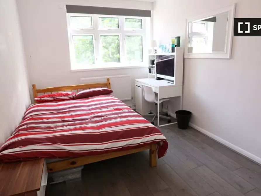 Immagine 9 di Camera condivisa in affitto  in Morant Street a Poplar