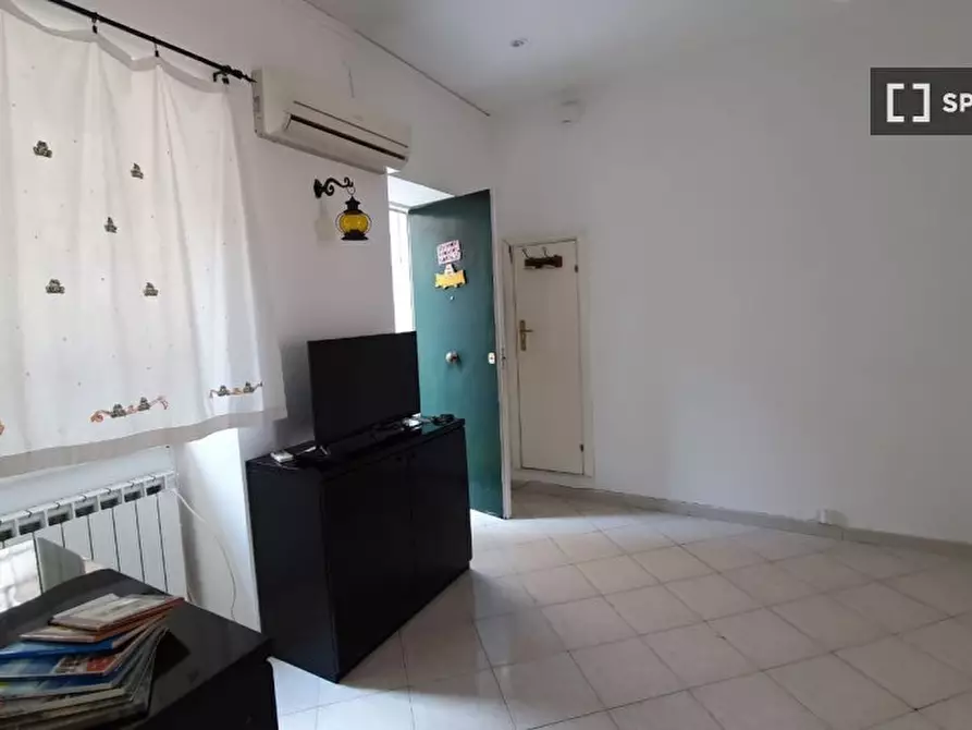 Immagine 4 di Appartamento in affitto  in Via Santa Teresella degli Spagnoli a Napoli