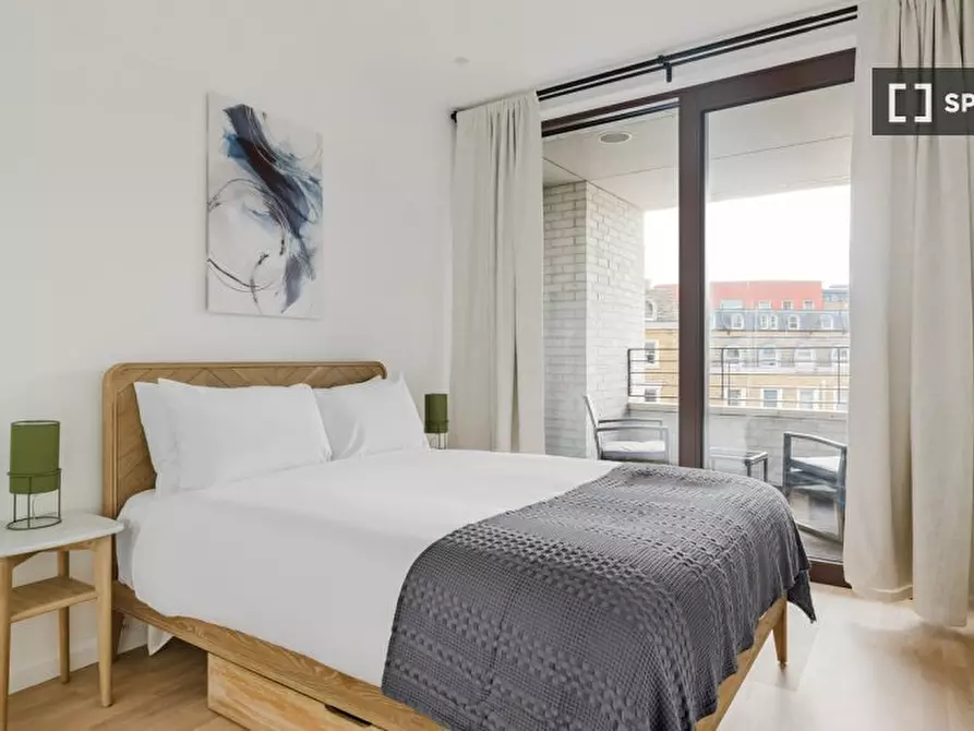 Immagine 11 di Appartamento in affitto  in Haverstock Hill a Camden Town