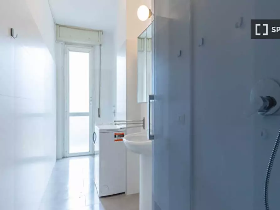 Immagine 9 di Camera condivisa in affitto  in Via Stefanardo da Vimercate a Milano