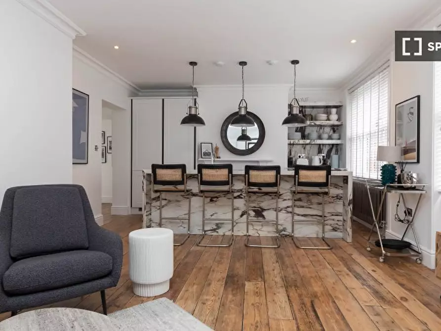 Immagine 8 di Appartamento in affitto  in flat a Camden Town