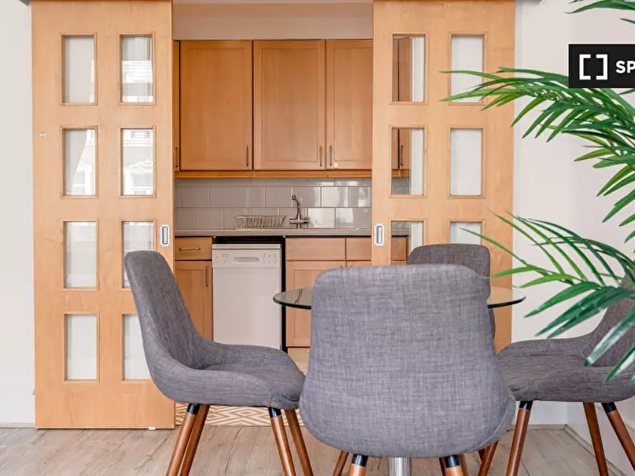 Immagine 4 di Appartamento in affitto  in Grenbeck Court a Kensington