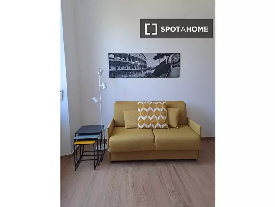 Immagine 6 di Ufficio in affitto  in Via Ippolito Nievo a Roma