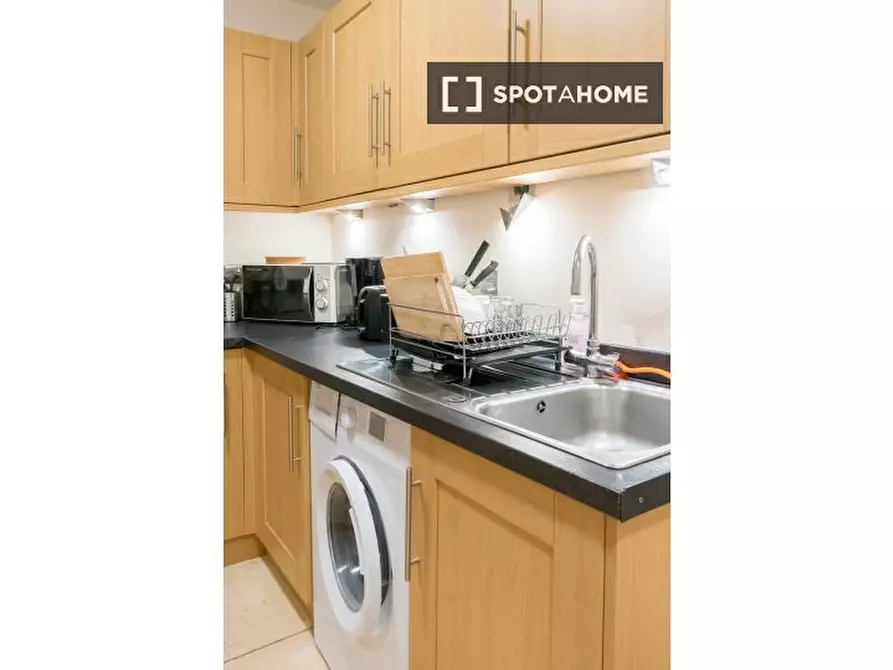 Immagine 12 di Appartamento in affitto  in flat a Bonnington, Lochend and Craigentinny