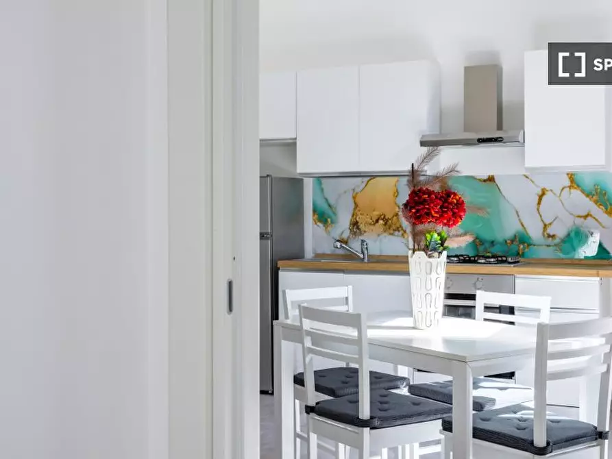 Immagine 10 di Appartamento in affitto  in Corso Vittorio Emanuele a Napoli